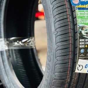 Lốp Goodyear EfficientGrip Performance SUV